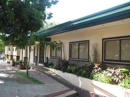 Davao Eagle Ridge Resort ภายนอก รูปภาพ