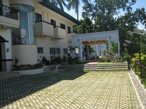 Davao Eagle Ridge Resort ภายนอก รูปภาพ